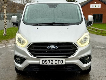Used Ford Transit Custom 2023 for sale - 76896605: Photo