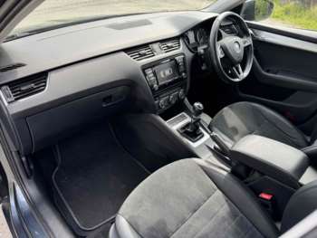Used Skoda Octavia 2015 for sale - 73878519: Photo
