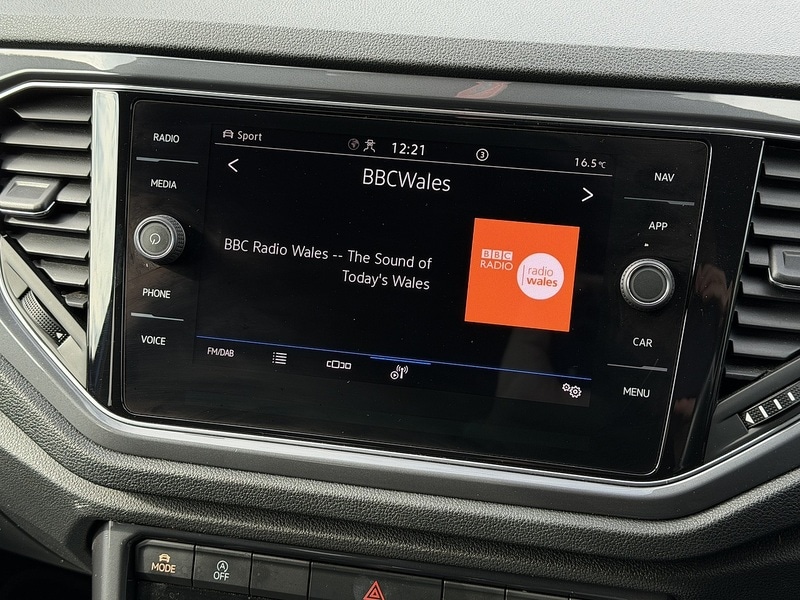 Used Volkswagen T-Roc 2021 for sale - 76182026: Photo 6