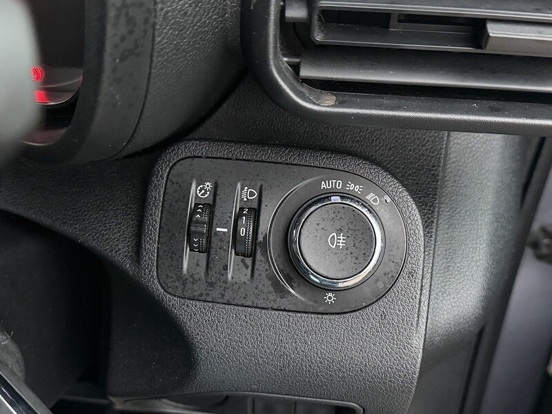 Used Vauxhall Combo 2019 for sale - 77445468: Photo 17