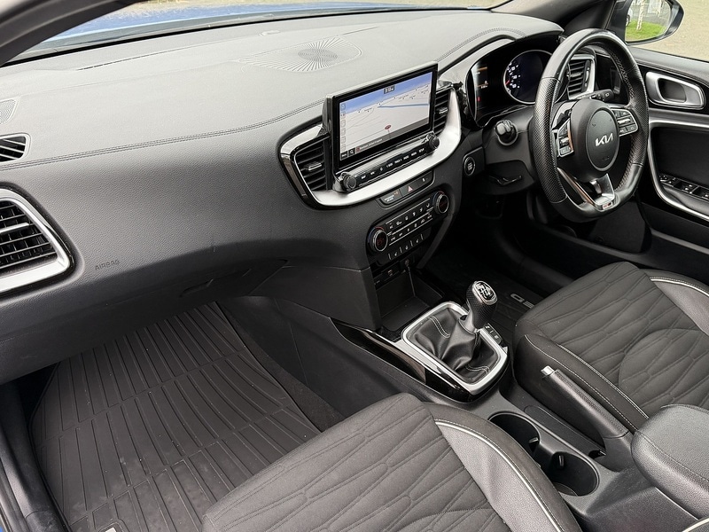 Used Kia Ceed 2023 for sale - 76490271: Photo 3