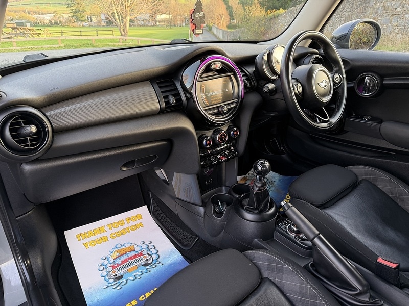 Used MINI Hatch 2017 for sale - 76821233: Photo 3