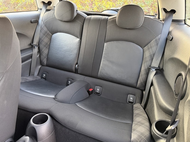 Used MINI Hatch 2017 for sale - 76821233: Photo 5