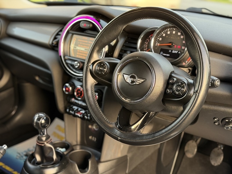 Used MINI Hatch 2017 for sale - 76821233: Photo 7