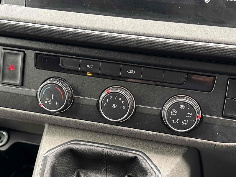 Used Volkswagen Transporter 2023 for sale - 76357099: Photo 11