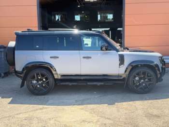 Used Land Rover Defender 2023 for sale - 75292884: Photo