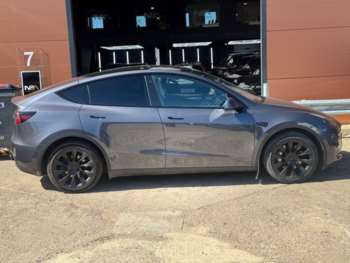 Used Tesla Model Y 2022 for sale - 75181428: Photo