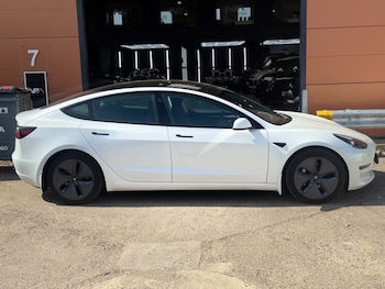 Used Tesla Model 3 2021 for sale - 75548551: Photo
