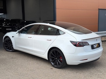 Used Tesla Model 3 2020 for sale - 75554035: Photo