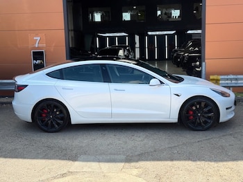 Used Tesla Model 3 2020 for sale - 75596777: Photo