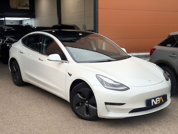 Used Tesla Model 3 2019 for sale - 75554007: Photo