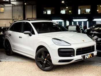 2023 (23) - 3.0T V6 Platinum Edition SUV 5dr Petrol TiptronicS 4WD Euro 6 (s/s) (340 ps