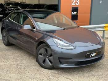 2019 (69) - Standard Range Plus Saloon 4dr Electric Auto RWD (241 bhp)