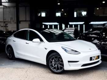 2020 (20) - Standard Range Plus Saloon 4dr Electric Auto RWD (241 bhp)