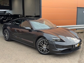 Used Porsche Taycan 2021 for sale - 75181563: Photo