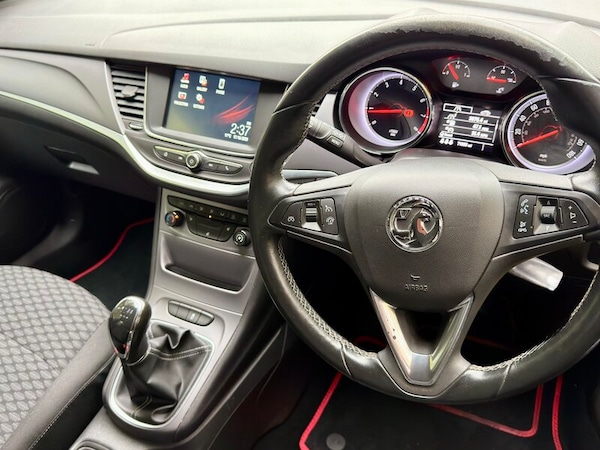 Used Vauxhall Astra 2016 for sale - 76317042: Photo 2