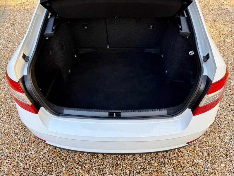 Used Skoda Octavia 2018 for sale - 77399601: Photo 24