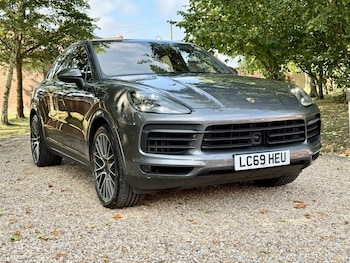 Used Porsche Cayenne 2019 for sale - 75602769: Photo