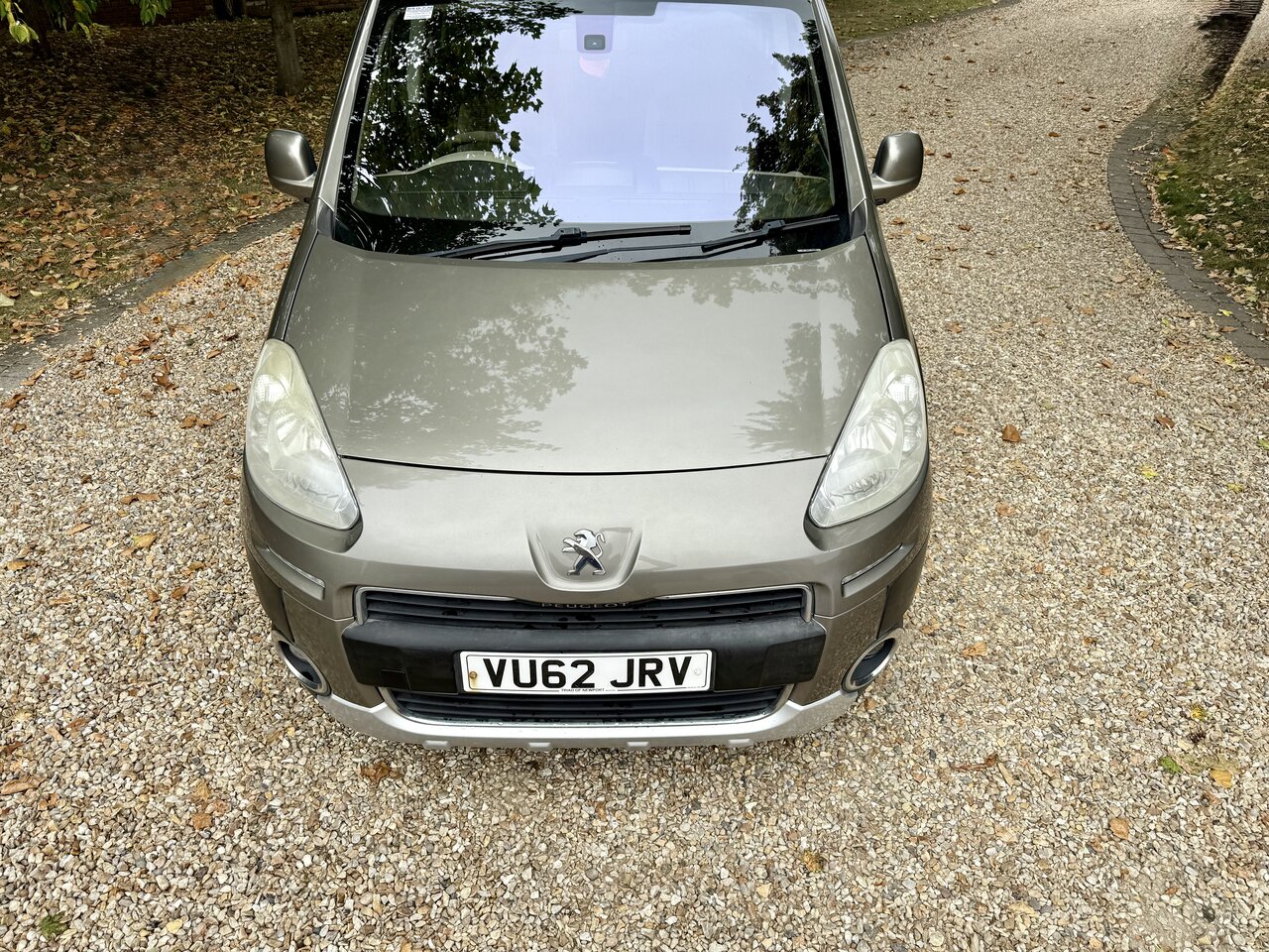 Vehicle 14