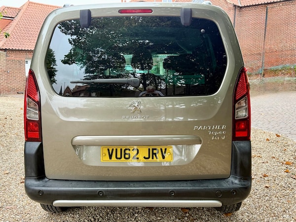Used Peugeot Partner Tepee 2012 for sale - 75619125: Photo 15