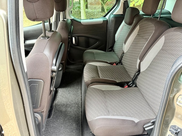 Used Peugeot Partner Tepee 2012 for sale - 75619125: Photo 24