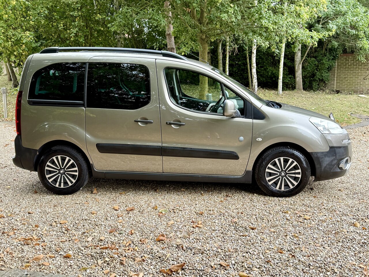 Vehicle 25
