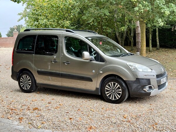 Used Peugeot Partner Tepee 2012 for sale - 75619125: Photo 7