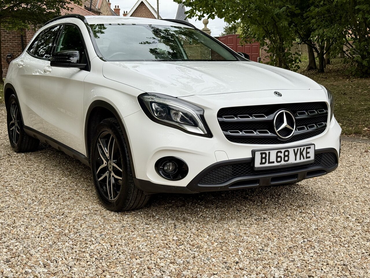 Used Mercedes-Benz GLA 2019 for sale - 76344869: Photo 4