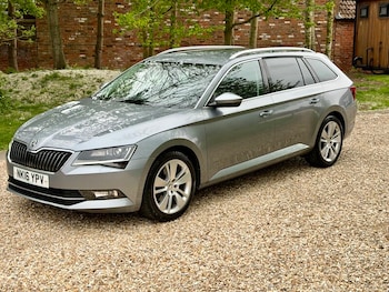 Used Skoda Superb 2016 for sale - 78293838: Photo