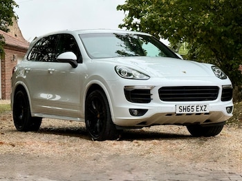 Used Porsche Cayenne 2015 for sale - 75619126: Photo