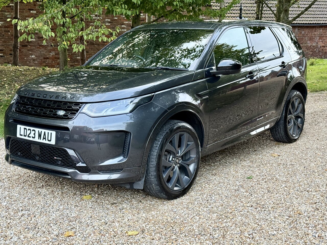 Used Land Rover Discovery Sport 2023 for sale - 76147094: Photo 1