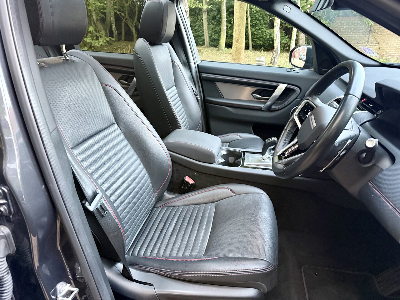 Used Land Rover Discovery Sport 2023 for sale - 76147094: Photo 20