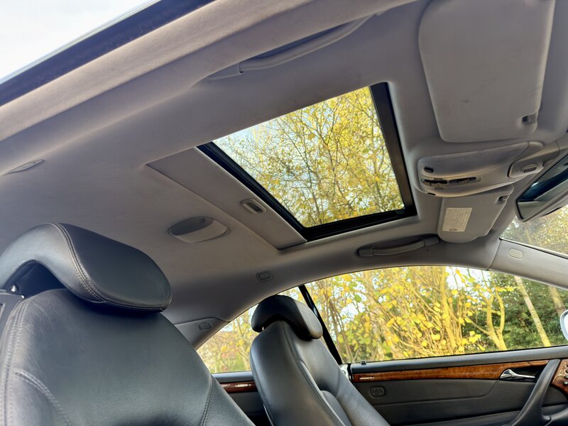 Used Mercedes-Benz CL 2002 for sale - 76595676: Photo 19