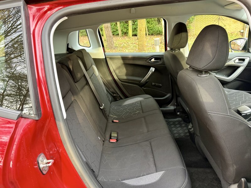 Used Peugeot 2008 2018 for sale - 76723406: Photo 11