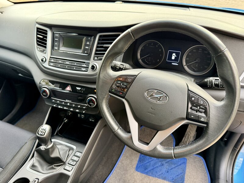 Used Hyundai TUCSON 2016 for sale - 77211304: Photo 2