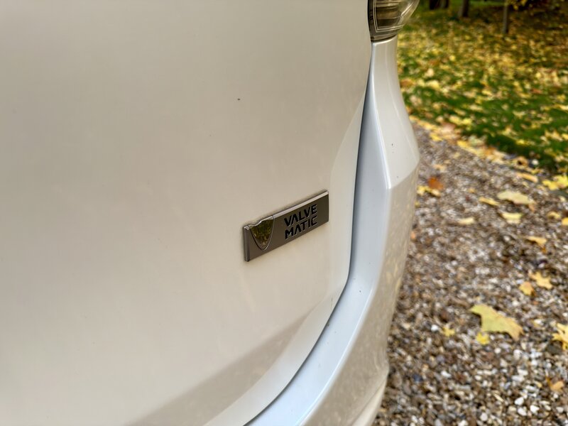 Used Toyota Voxy 2022 for sale - 76590245: Photo 13