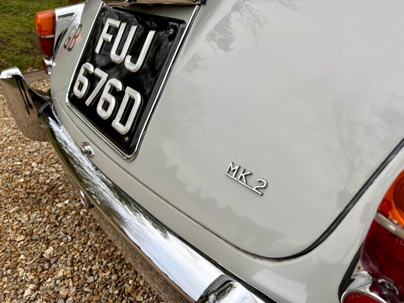 Used Jaguar Mark II 1966 for sale - 77368301: Photo 17