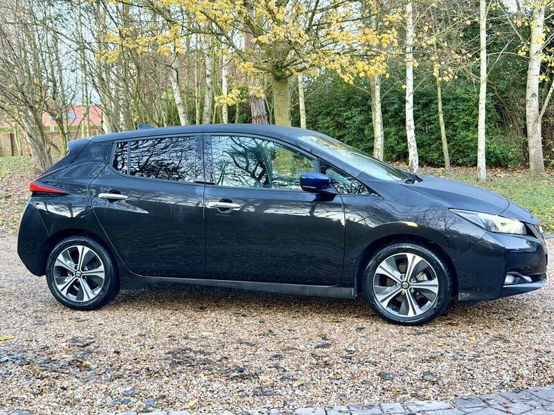 Used Nissan Leaf 2021 for sale - 76798557: Photo 11