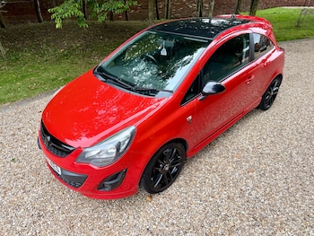Vauxhall - Corsa