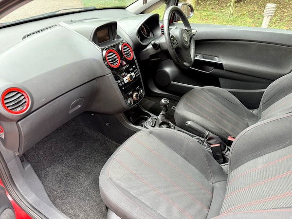 Used Vauxhall Corsa 2013 for sale - 76184798: Photo 9