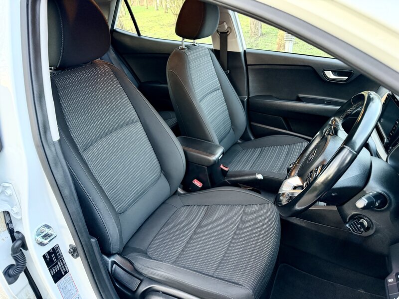 Used Kia Stonic 2020 for sale - 77708596: Photo 15