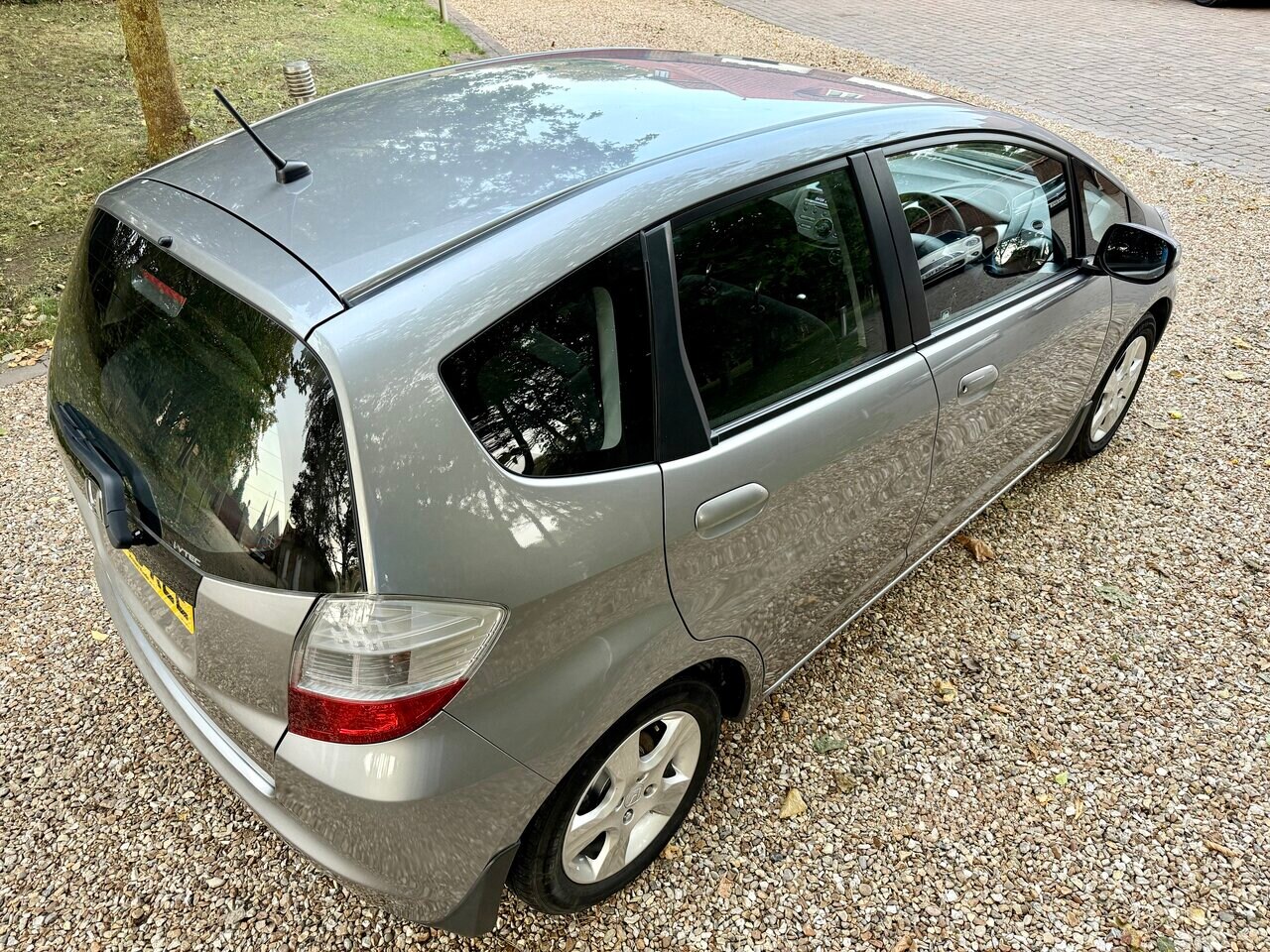 Vehicle 27