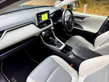 Used Toyota RAV4 2019 for sale - 79591742: Photo