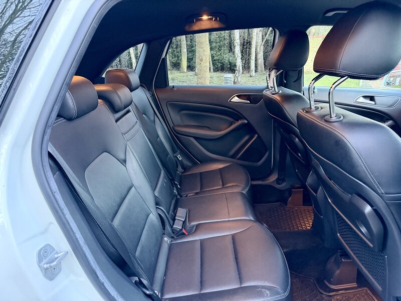 Used Mercedes-Benz B Class 2015 for sale - 76966913: Photo 20