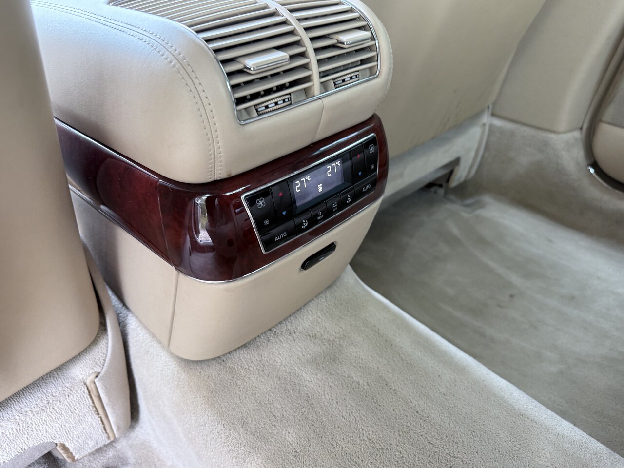 Used Maybach 57 2005 for sale - 76928195: Photo 19