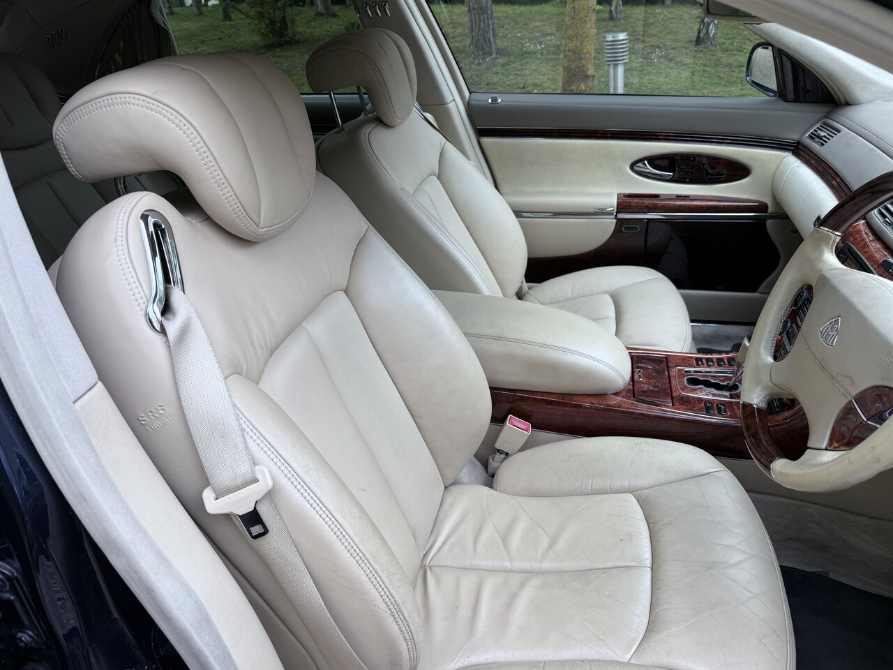 Used Maybach 57 2005 for sale - 76928195: Photo 24