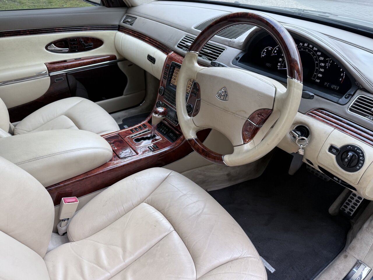 Used Maybach 57 2005 for sale - 76928195: Photo 28