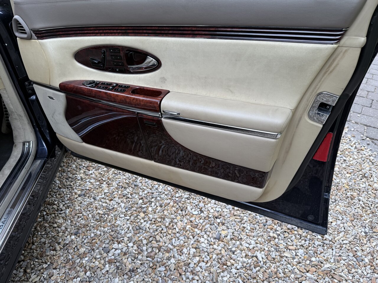 Used Maybach 57 2005 for sale - 76928195: Photo 29