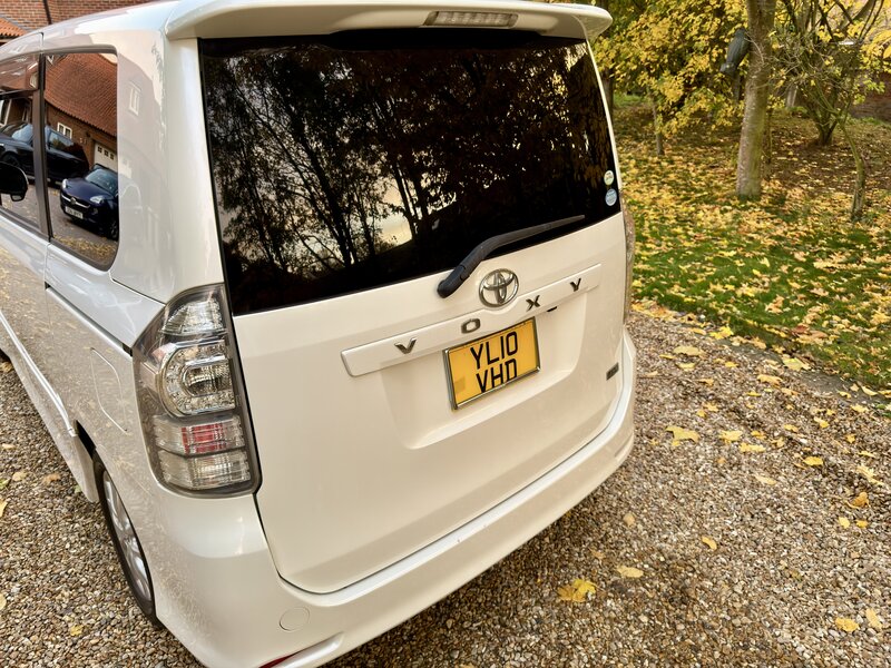 Used Toyota Voxy 2022 for sale - 76410412: Photo 14