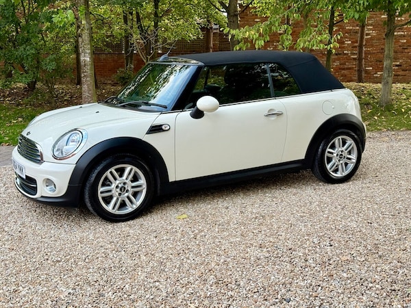 Used MINI Convertible 2014 for sale - 76124864: Photo 14